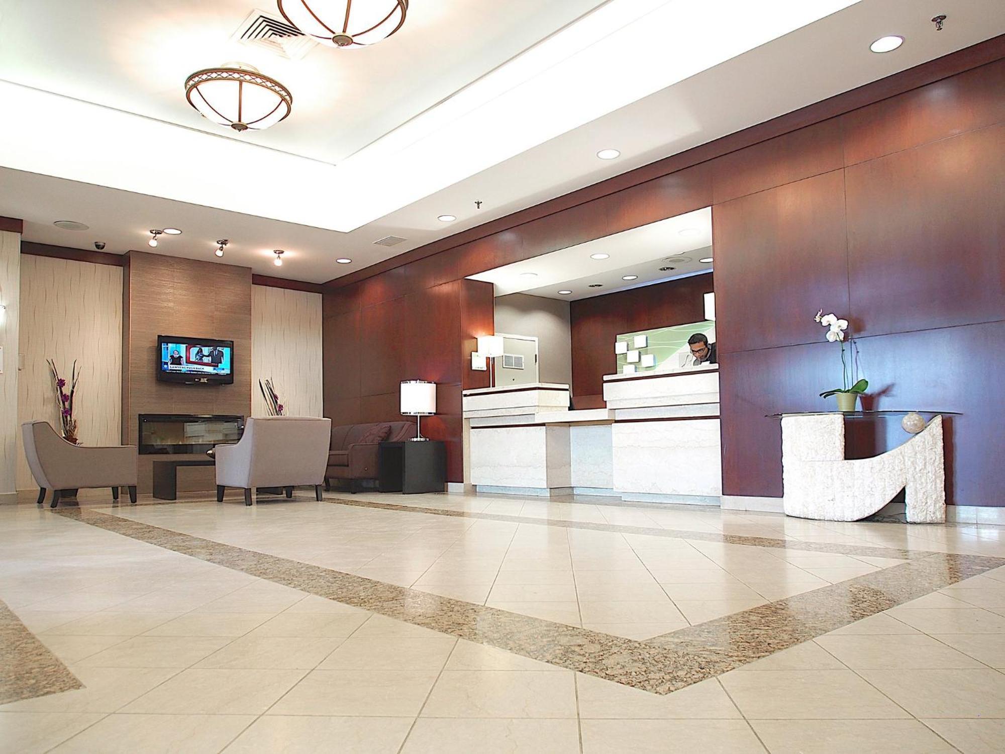 & Downtown By Ihg Hotel 3*